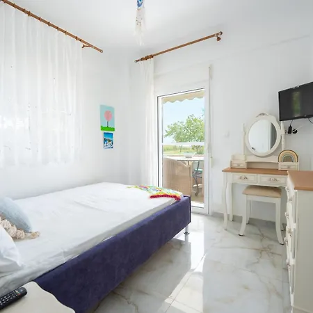Apartament Di μare By Golden Host Nea Moudania