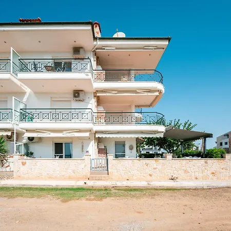 Apartament Di μare By Golden Host Nea Moudania